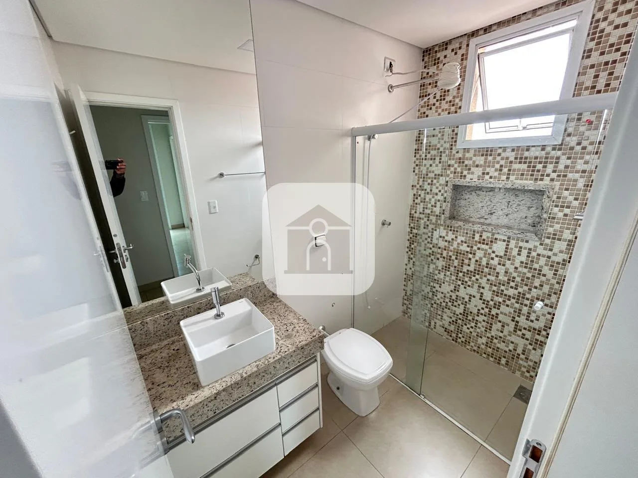 Alugar Apartamento / Padr&atilde;o em Uberl&acirc;ndia R$ 3.200,00 - Foto 15