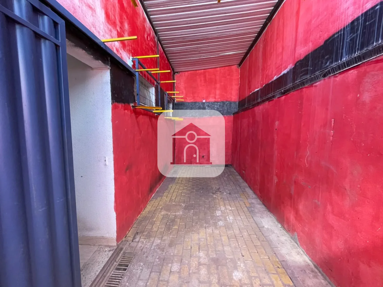 Alugar Comercial / Loja em Uberl&acirc;ndia R$ 4.950,00 - Foto 4