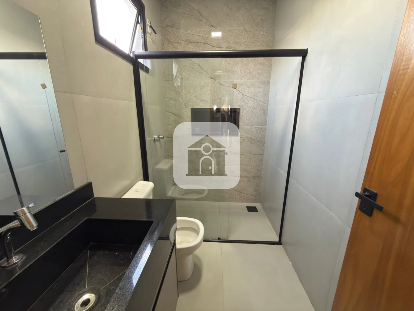 Alugar Casa / Padr&atilde;o em Uberl&acirc;ndia R$ 2.600,00 - Foto 12