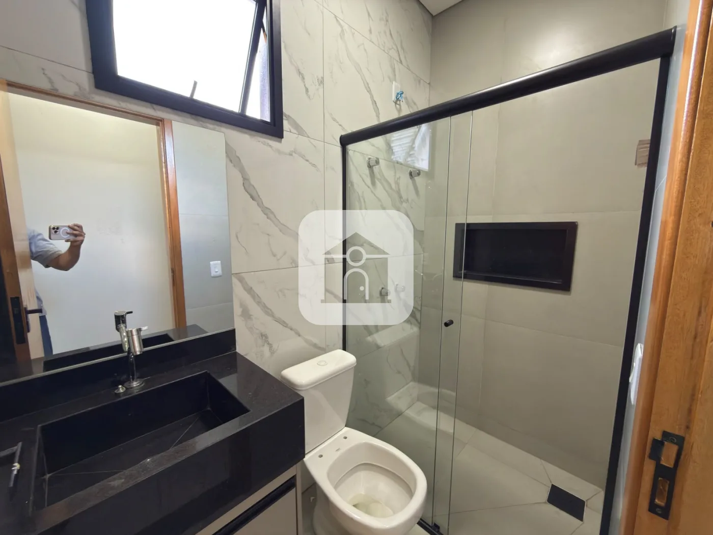 Alugar Casa / Padr&atilde;o em Uberl&acirc;ndia R$ 2.600,00 - Foto 13