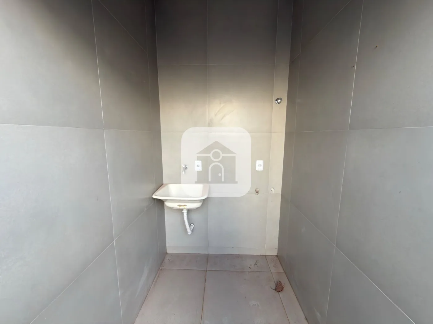 Alugar Casa / Padr&atilde;o em Uberl&acirc;ndia R$ 2.600,00 - Foto 14
