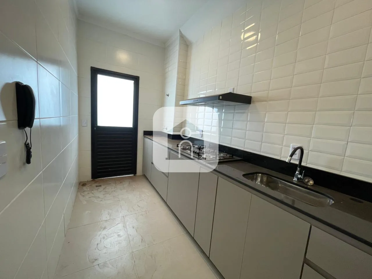 Alugar Apartamento / Padr&atilde;o em Uberl&acirc;ndia R$ 2.100,00 - Foto 3