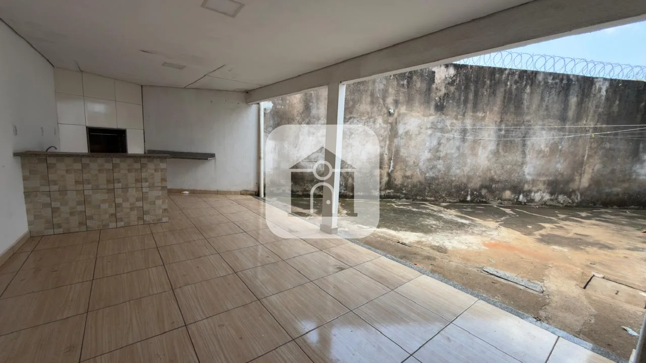 Alugar Casa / Padr&atilde;o em Uberl&acirc;ndia R$ 1.900,00 - Foto 11