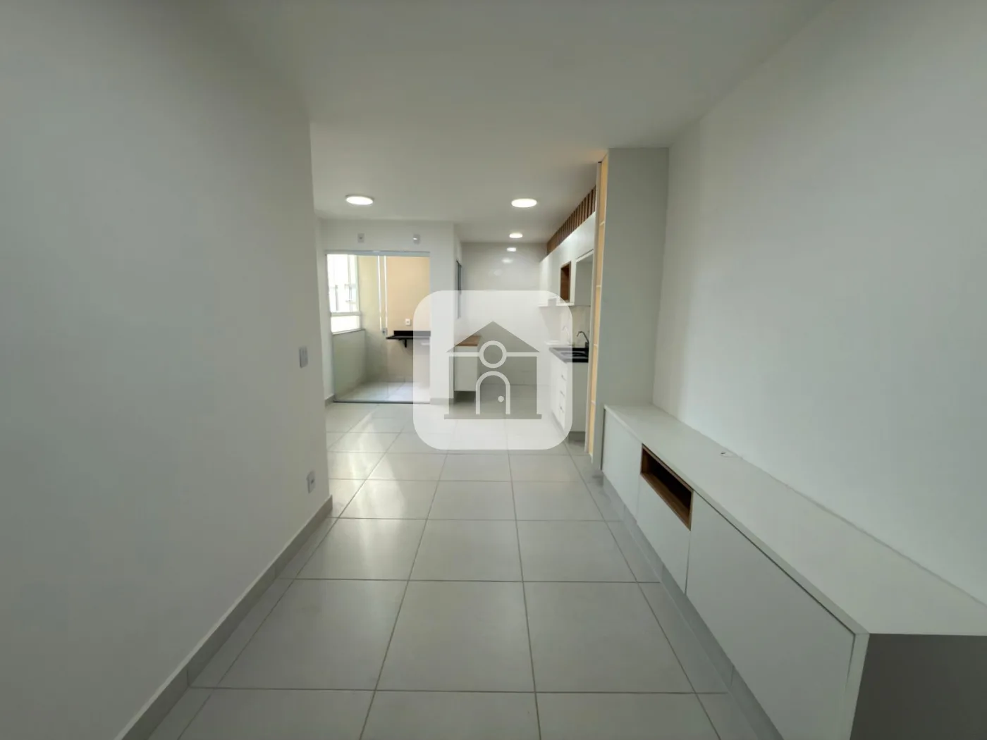 Alugar Apartamento / Padr&atilde;o em Uberl&acirc;ndia R$ 1.900,00 - Foto 1