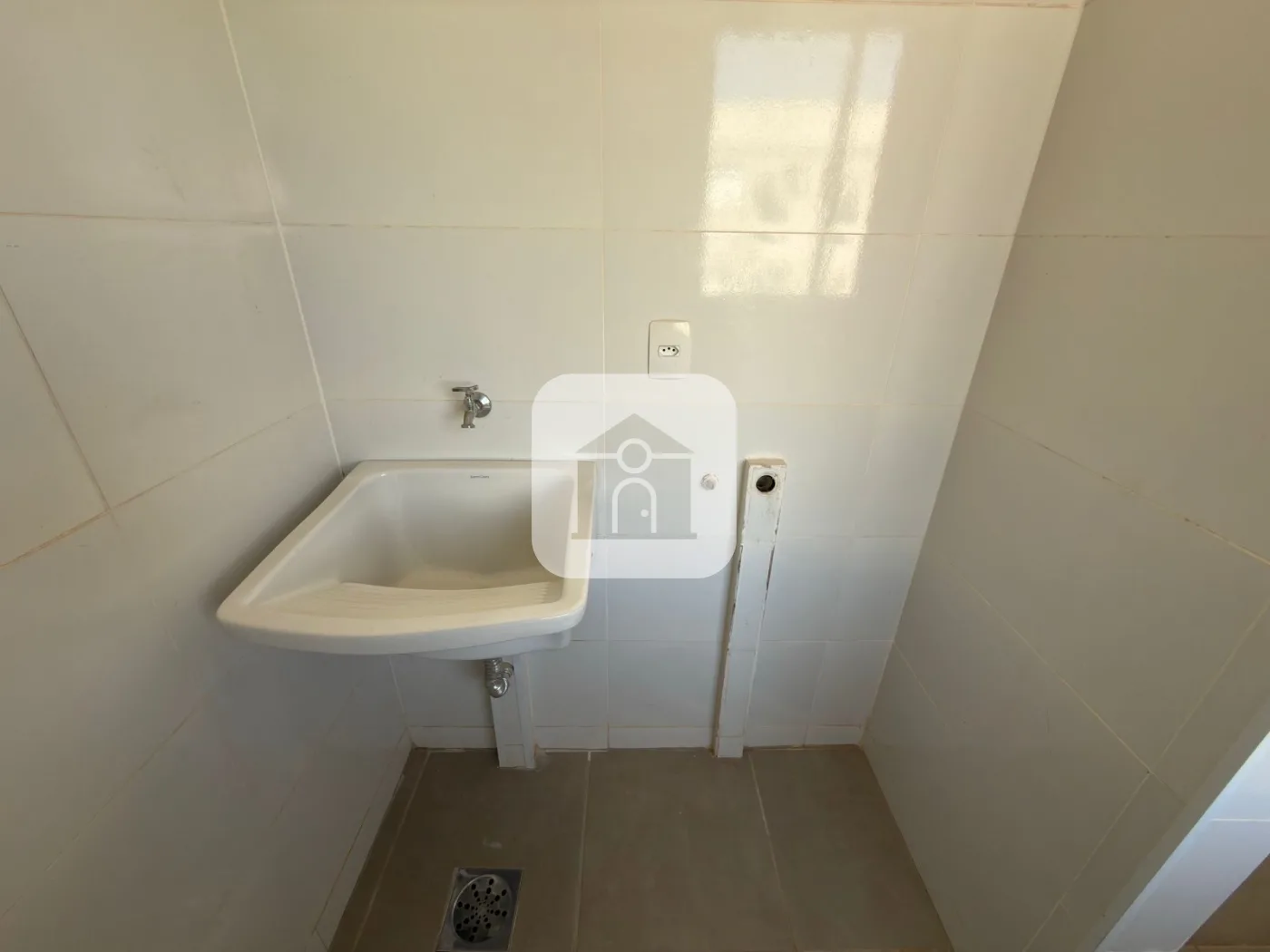 Alugar Apartamento / Padr&atilde;o em Uberl&acirc;ndia R$ 1.850,00 - Foto 8