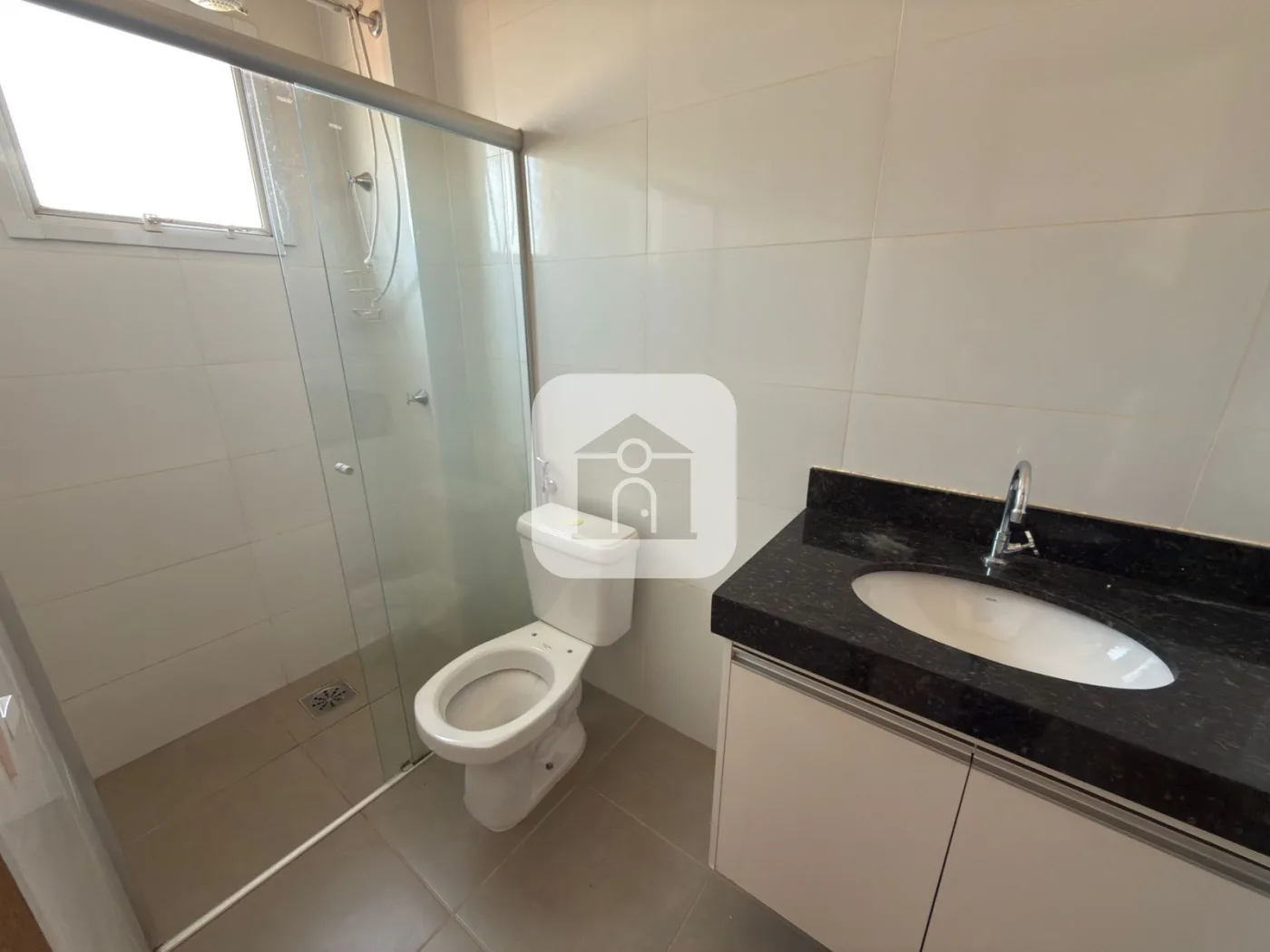 Alugar Apartamento / Padr&atilde;o em Uberl&acirc;ndia R$ 1.850,00 - Foto 17