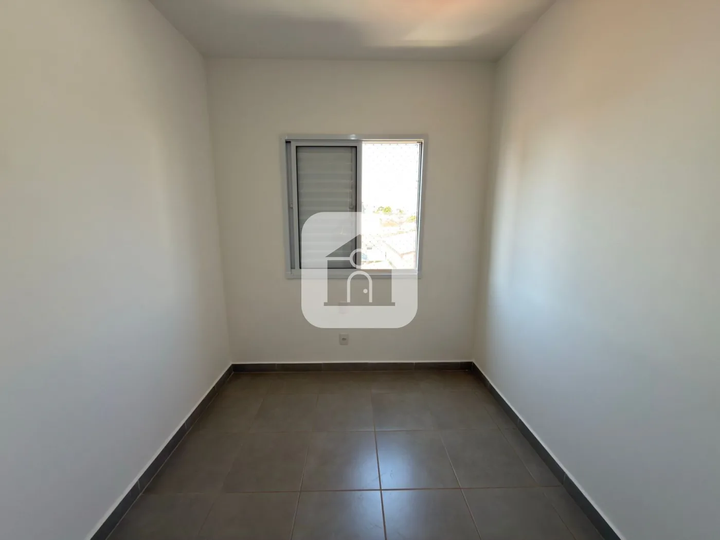 Alugar Apartamento / Padr&atilde;o em Uberl&acirc;ndia R$ 1.850,00 - Foto 14