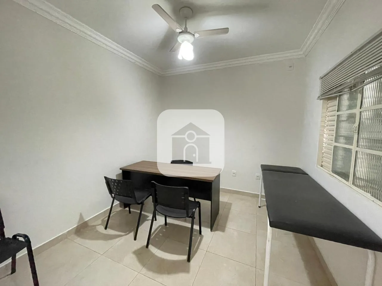 Alugar Comercial / Sala Comercial em Uberl&acirc;ndia R$ 2.800,00 - Foto 9