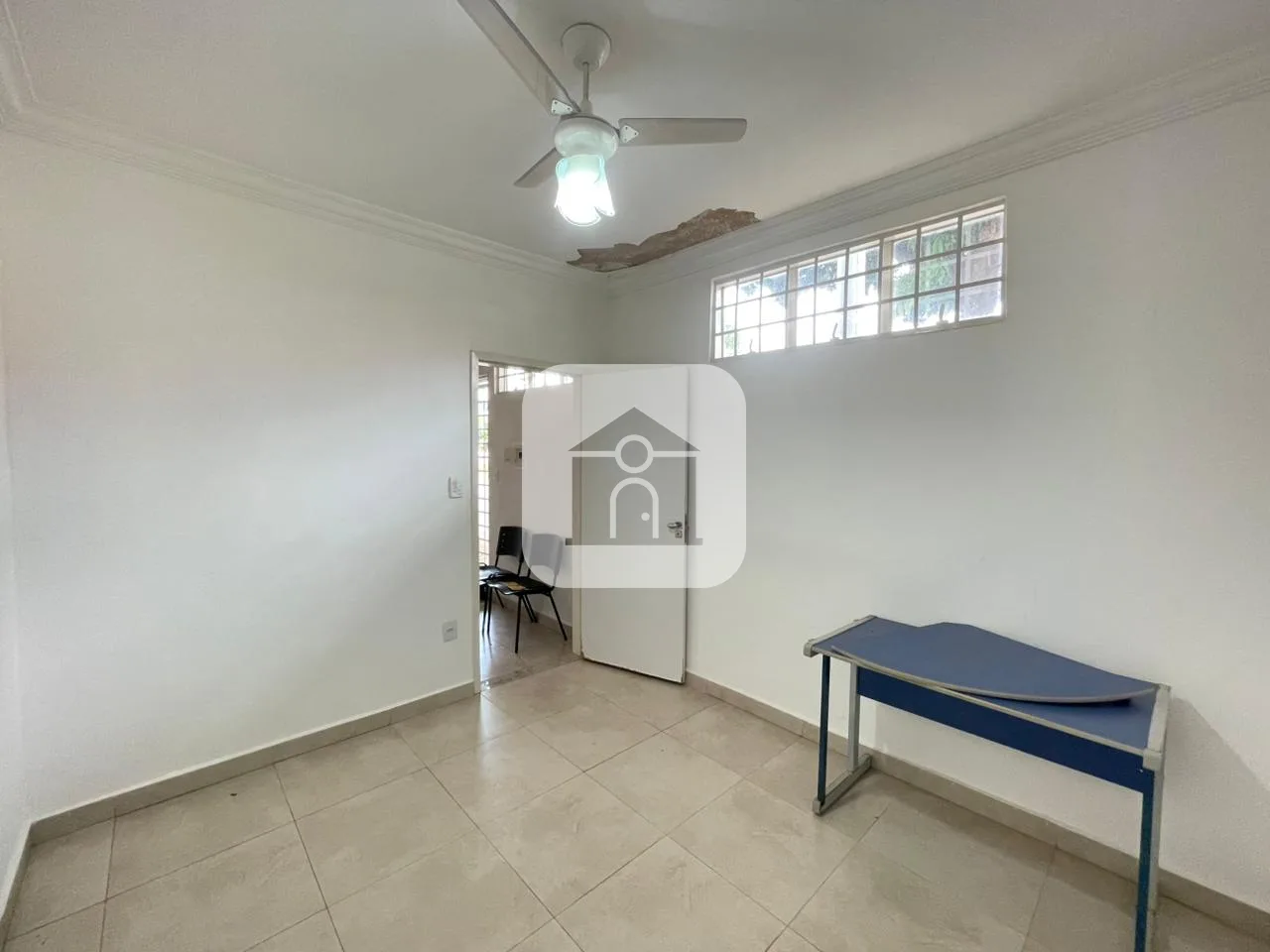 Alugar Comercial / Sala Comercial em Uberl&acirc;ndia R$ 2.800,00 - Foto 8