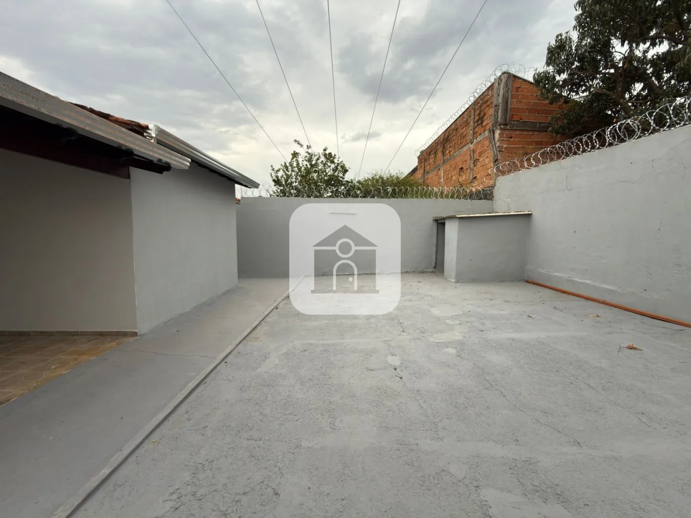 Alugar Casa / Padr&atilde;o em Uberl&acirc;ndia R$ 3.200,00 - Foto 15