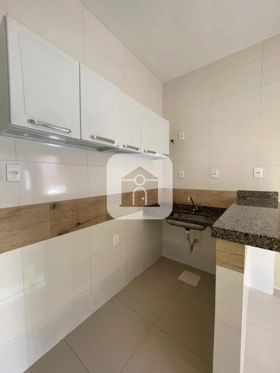 Alugar Casa / Col&ocirc;nia em Uberl&acirc;ndia R$ 850,00 - Foto 5