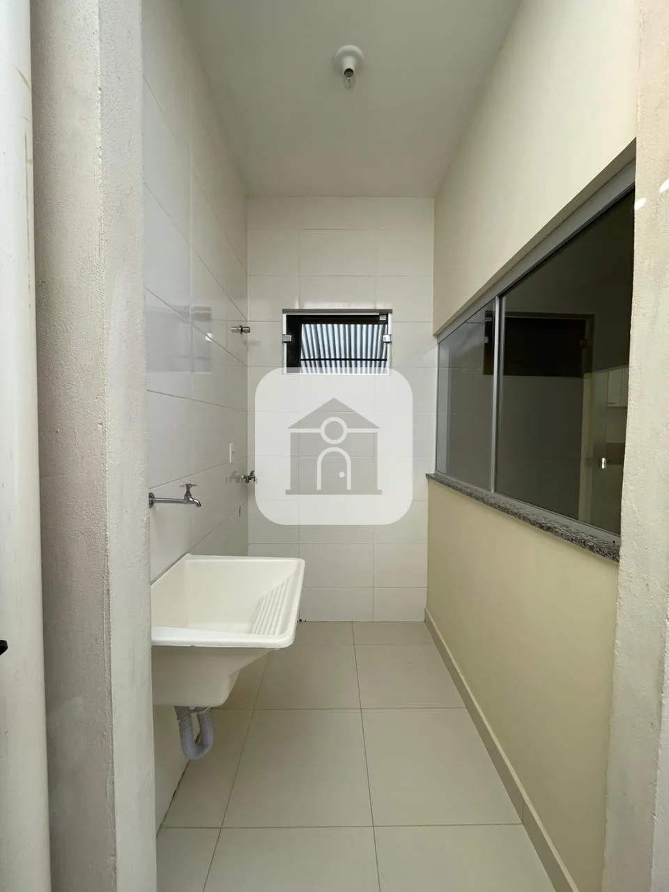 Alugar Casa / Col&ocirc;nia em Uberl&acirc;ndia R$ 850,00 - Foto 9