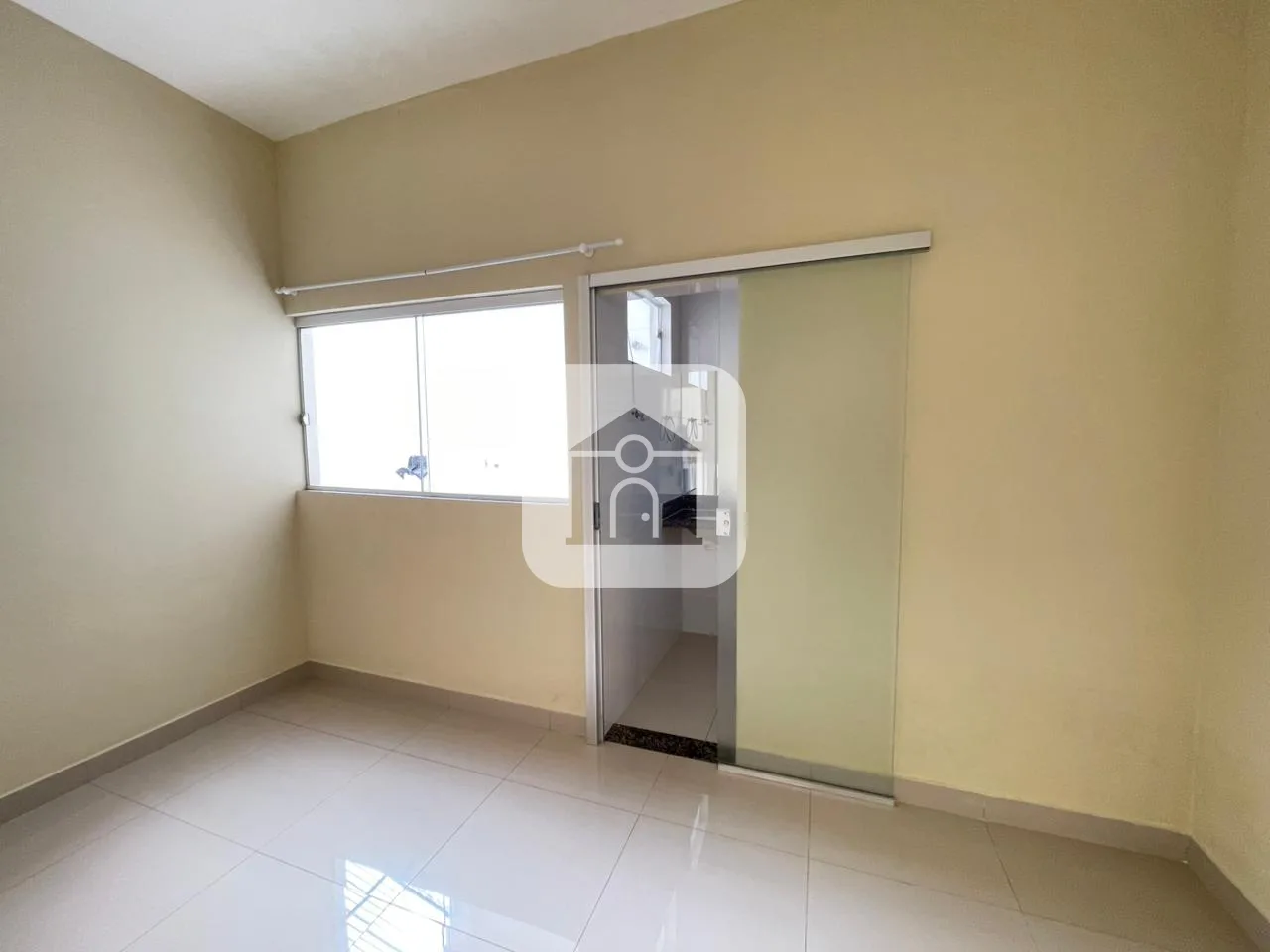 Alugar Casa / Col&ocirc;nia em Uberl&acirc;ndia R$ 850,00 - Foto 7