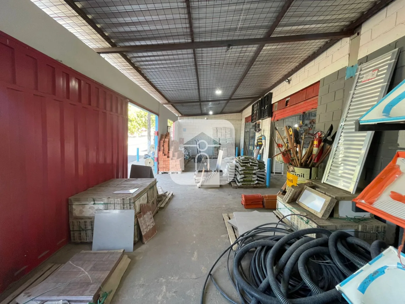 Alugar Comercial / Galp&atilde;o em Uberl&acirc;ndia R$ 8.000,00 - Foto 2