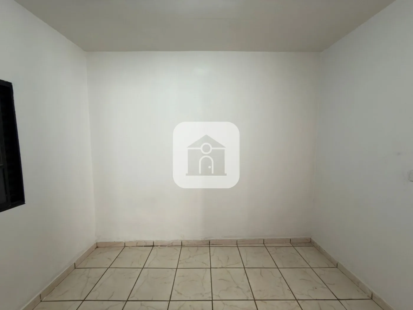 Alugar Casa / Padr&atilde;o em Uberl&acirc;ndia R$ 1.500,00 - Foto 7