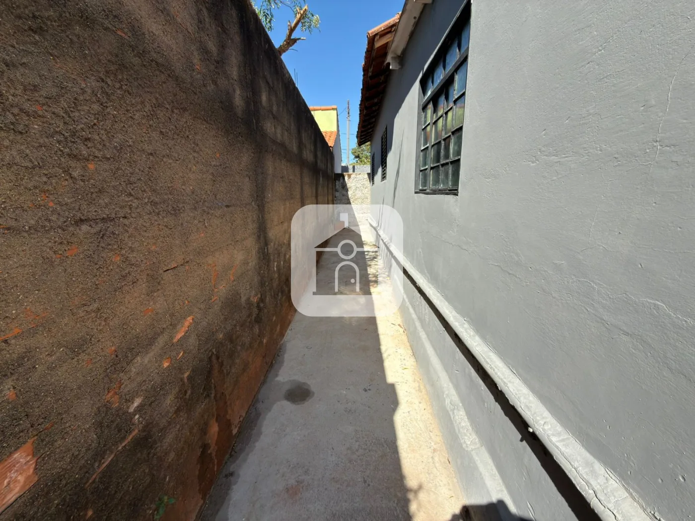 Alugar Casa / Padr&atilde;o em Uberl&acirc;ndia R$ 1.500,00 - Foto 15