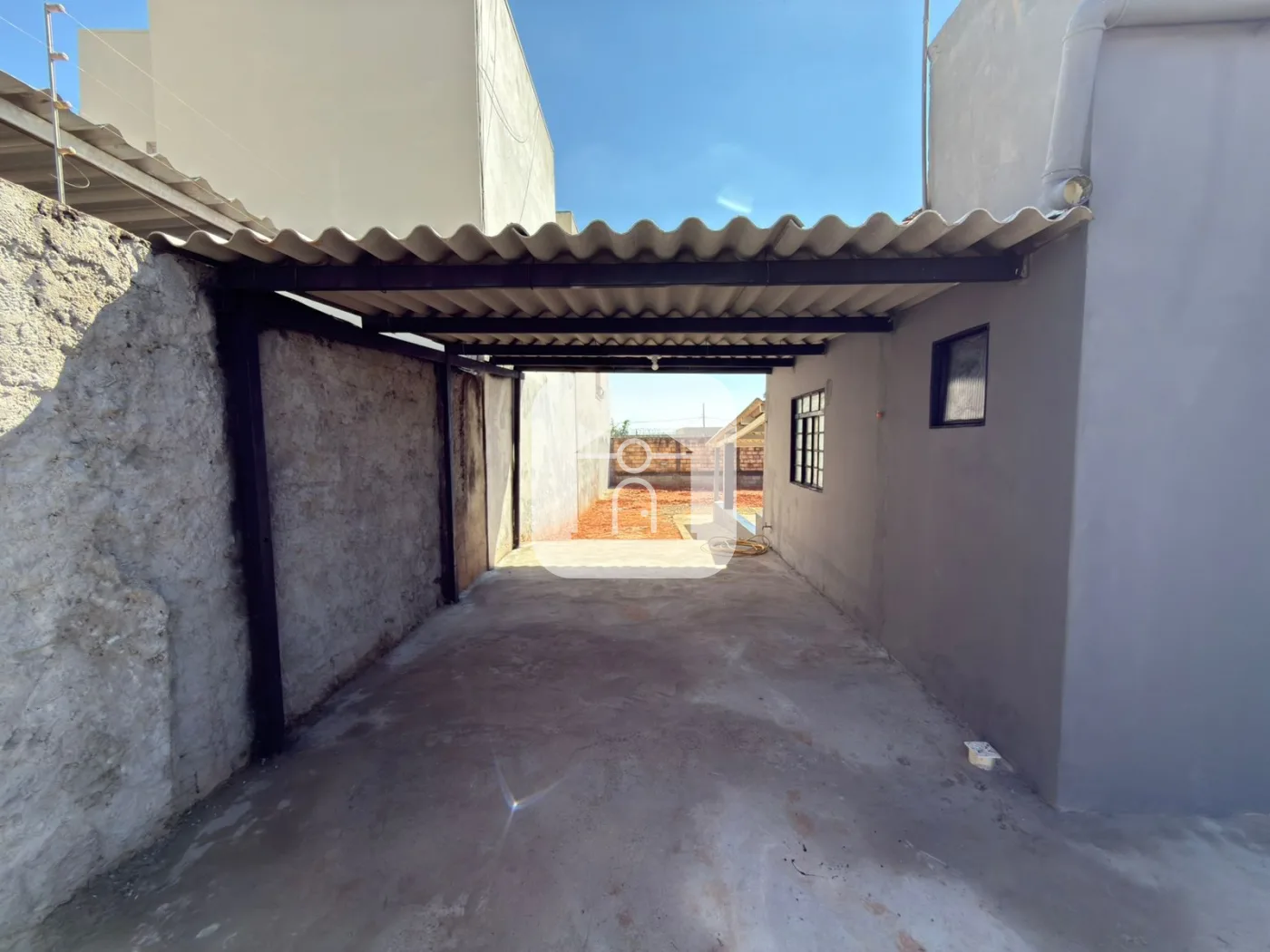 Alugar Casa / Padr&atilde;o em Uberl&acirc;ndia R$ 1.500,00 - Foto 16