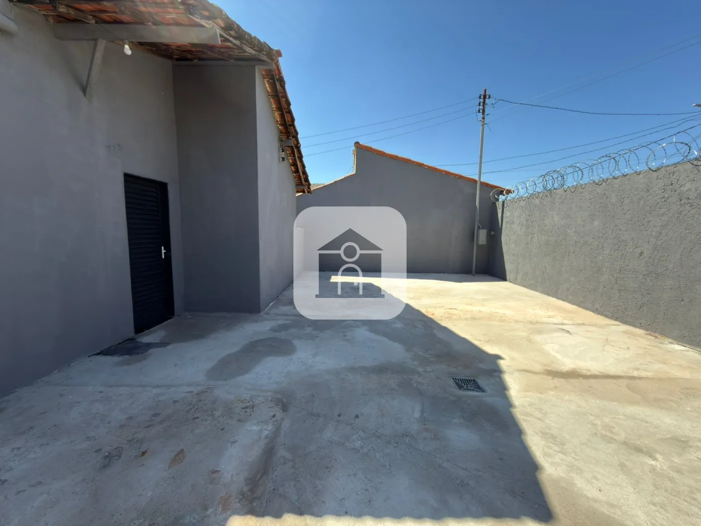 Alugar Casa / Padr&atilde;o em Uberl&acirc;ndia R$ 1.500,00 - Foto 17