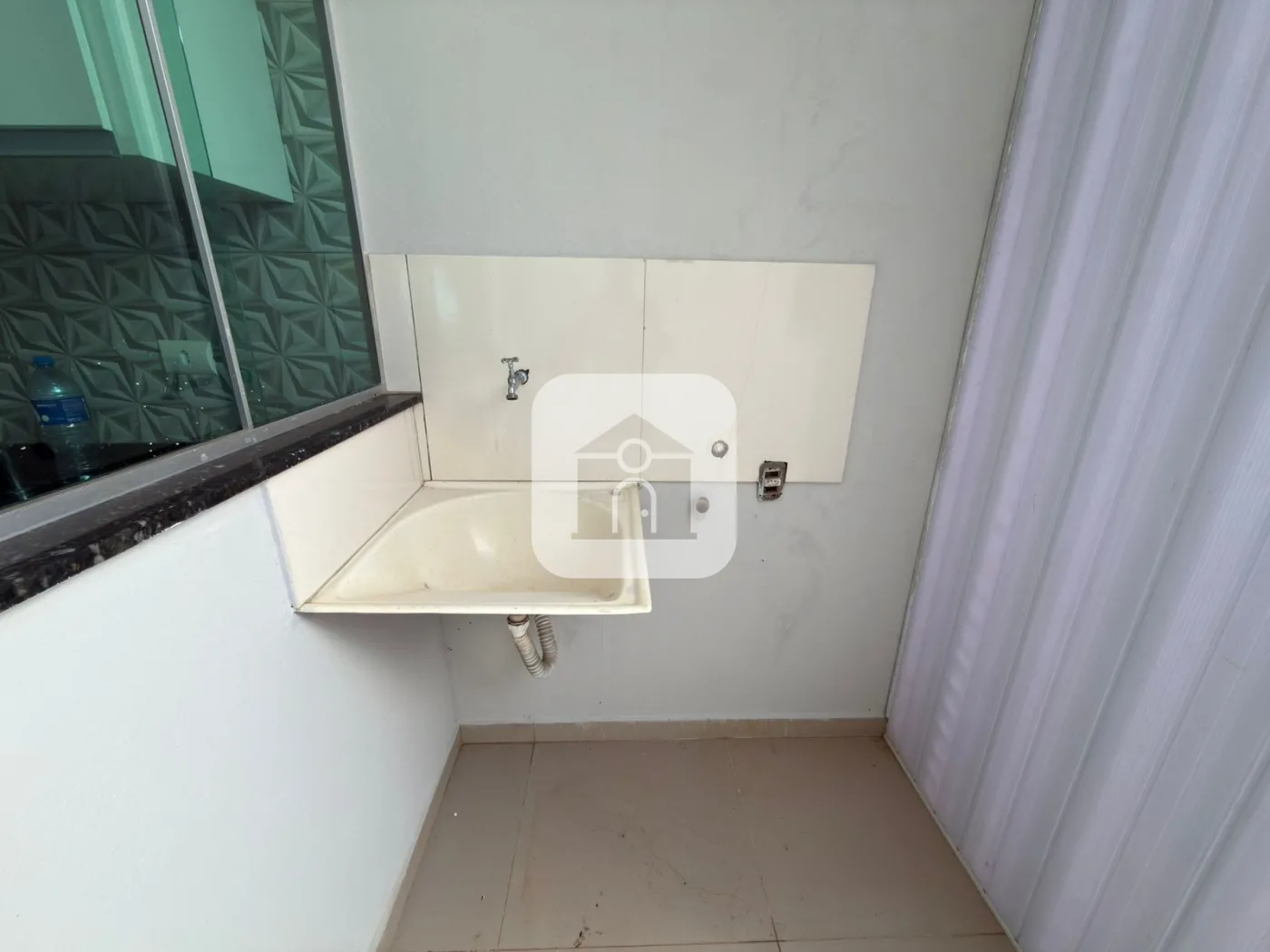 Alugar Casa / Padr&atilde;o em Uberl&acirc;ndia R$ 1.900,00 - Foto 11