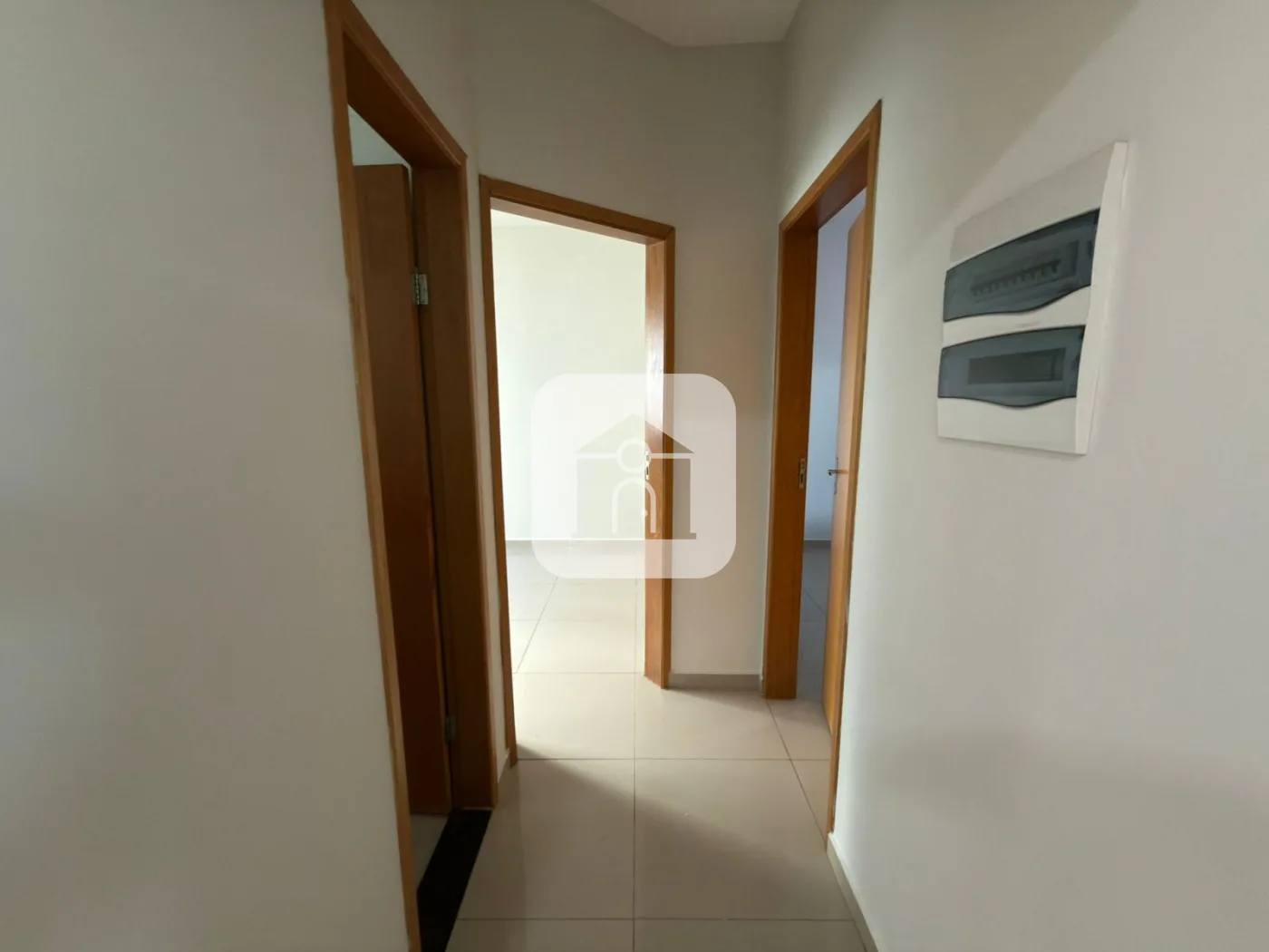 Alugar Casa / Padr&atilde;o em Uberl&acirc;ndia R$ 1.900,00 - Foto 12