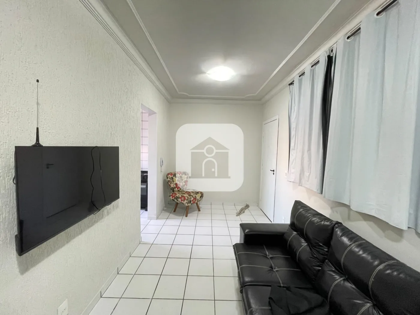 Alugar Apartamento / Padr&atilde;o em Uberl&acirc;ndia R$ 1.950,00 - Foto 3