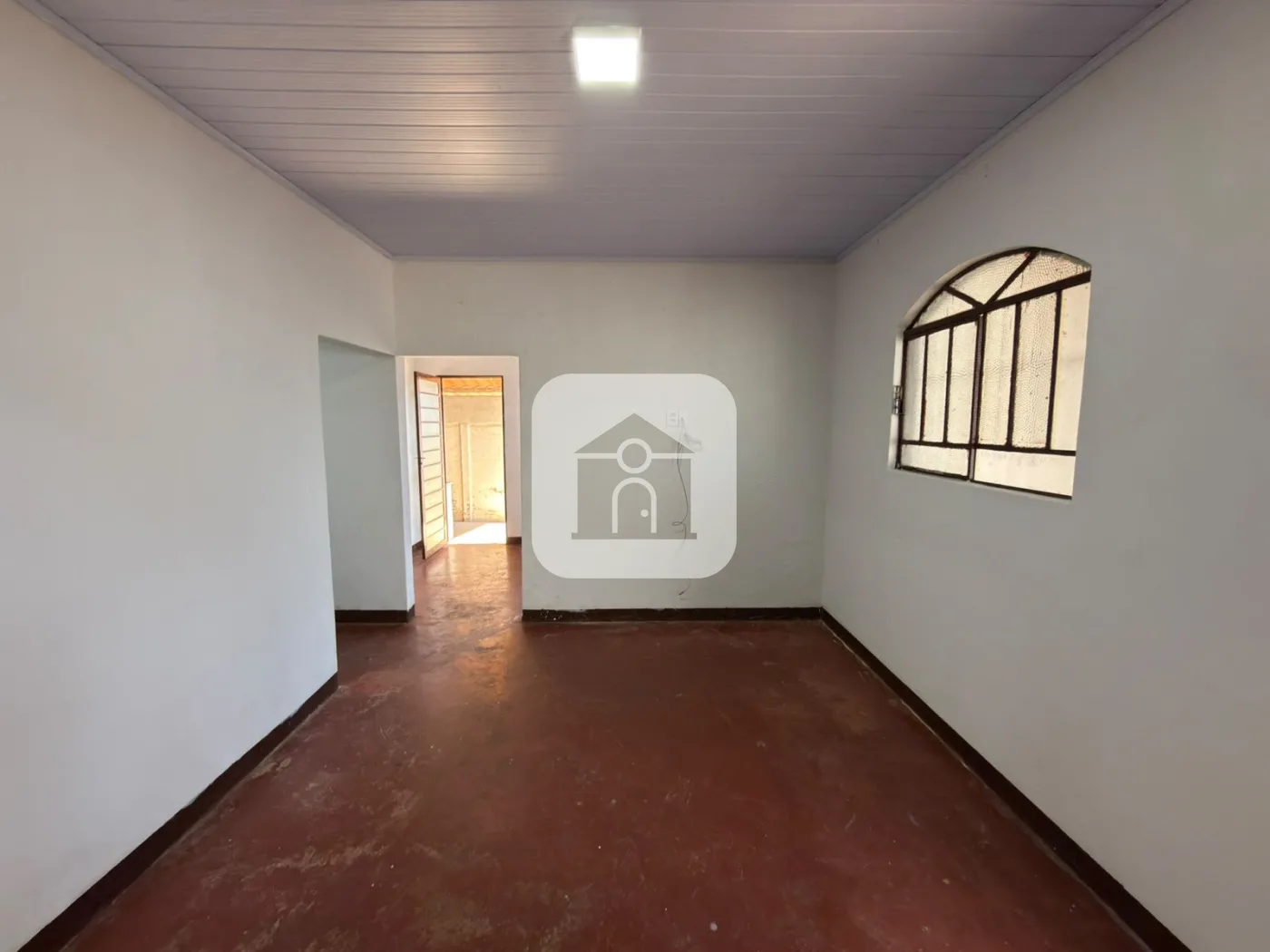 Alugar Casa / Padr&atilde;o em Uberl&acirc;ndia R$ 1.300,00 - Foto 3