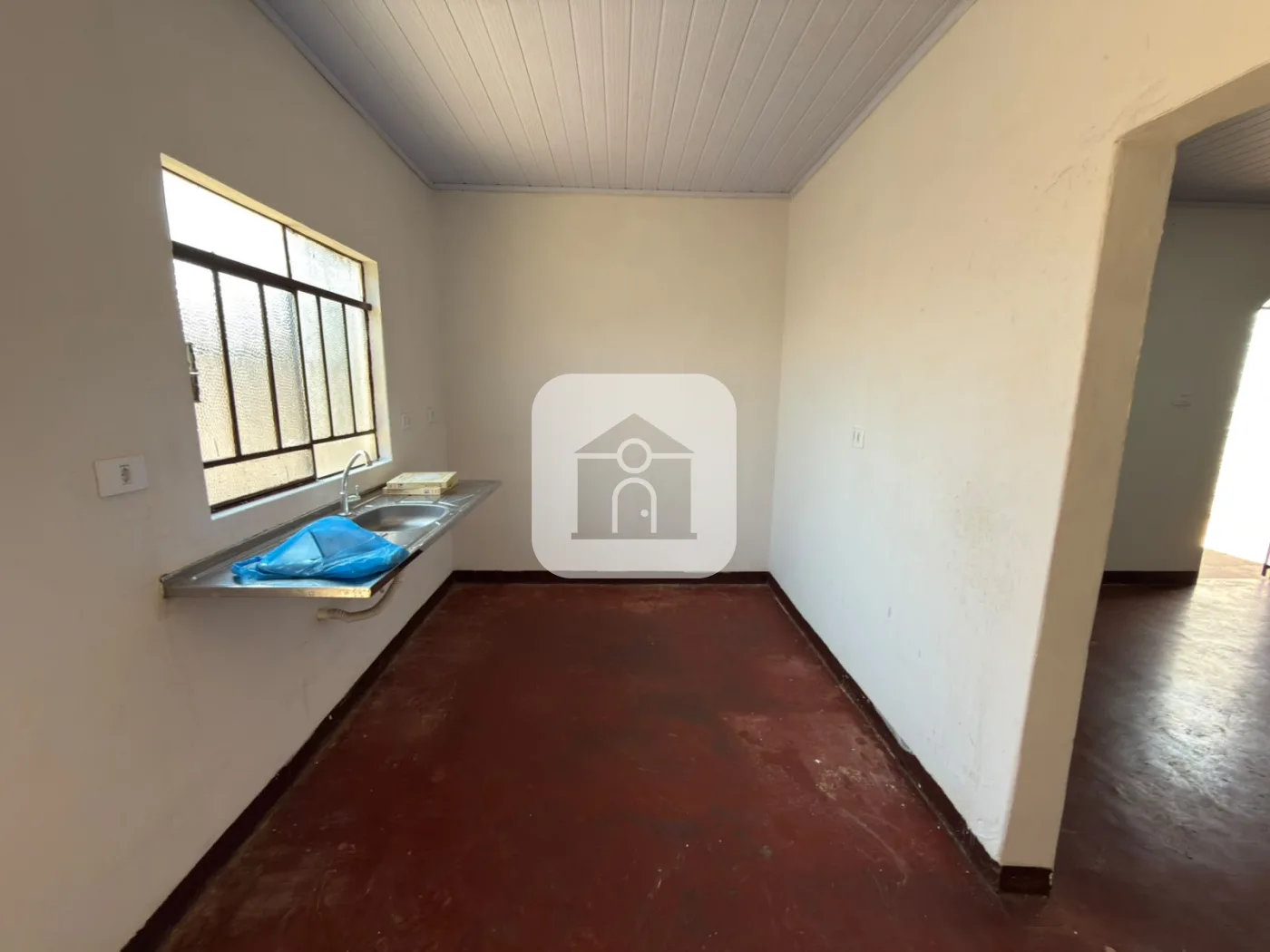 Alugar Casa / Padr&atilde;o em Uberl&acirc;ndia R$ 1.300,00 - Foto 4