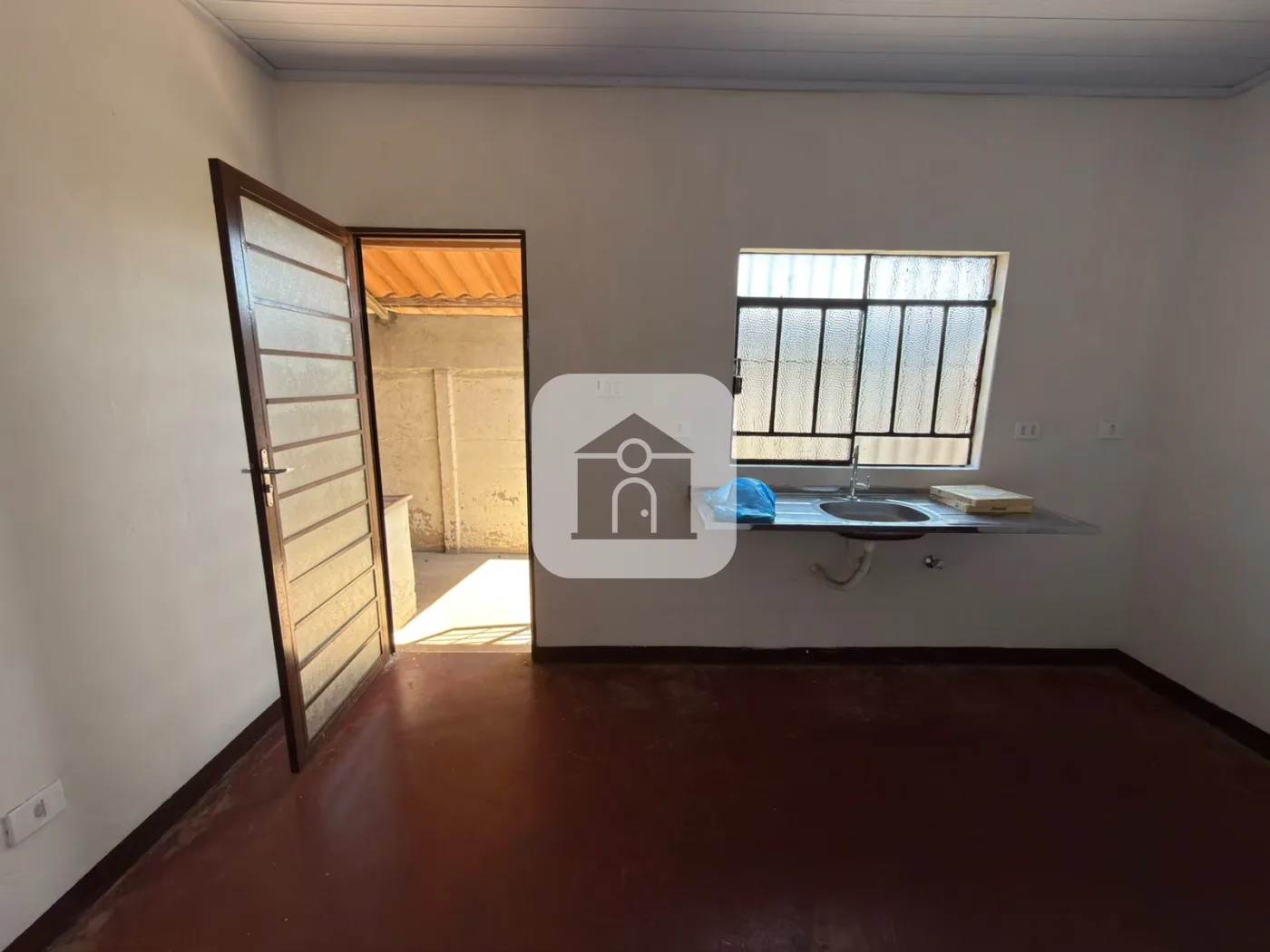 Alugar Casa / Padr&atilde;o em Uberl&acirc;ndia R$ 1.300,00 - Foto 5