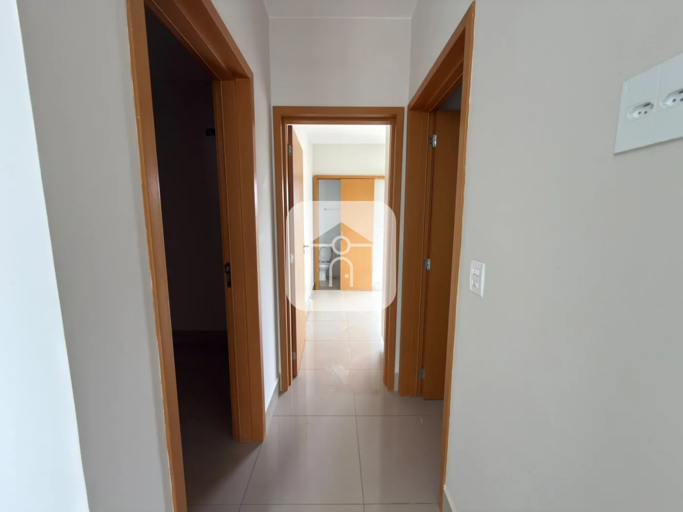 Alugar Casa / Condom&iacute;nio ou Loteamento Fechado em Uberl&acirc;ndia R$ 7.000,00 - Foto 12