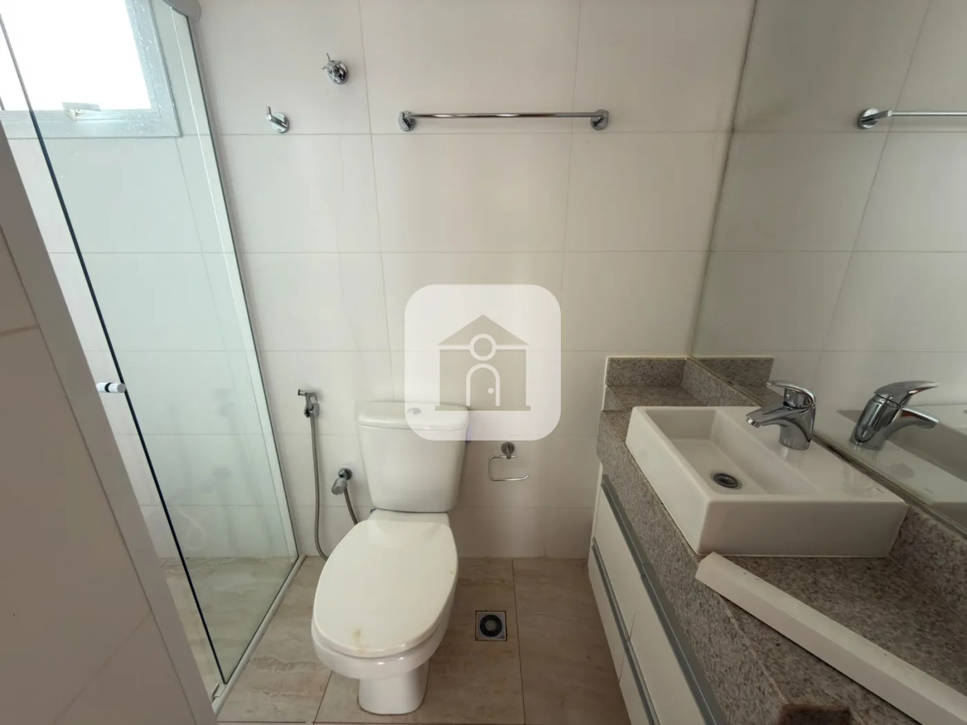 Alugar Casa / Condom&iacute;nio ou Loteamento Fechado em Uberl&acirc;ndia R$ 7.000,00 - Foto 28