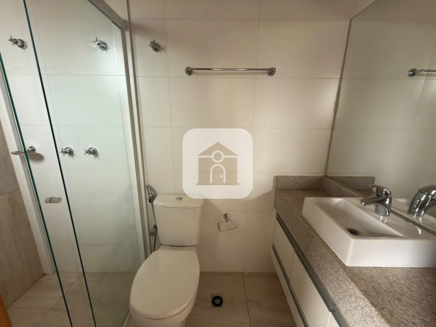 Alugar Casa / Condom&iacute;nio ou Loteamento Fechado em Uberl&acirc;ndia R$ 7.000,00 - Foto 26
