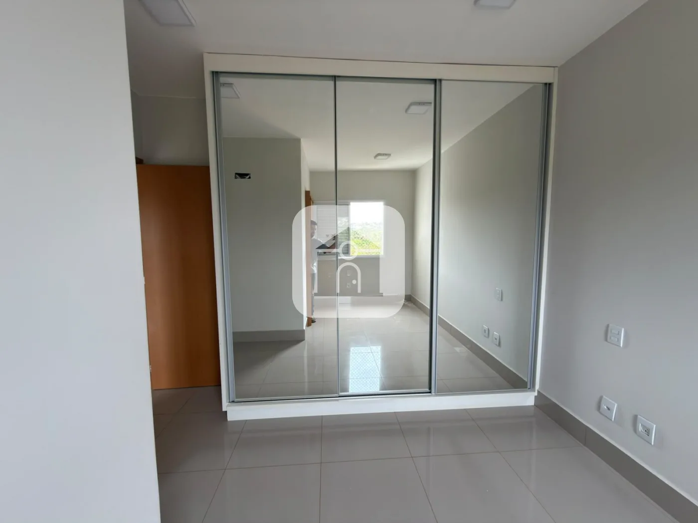 Alugar Casa / Condom&iacute;nio ou Loteamento Fechado em Uberl&acirc;ndia R$ 7.000,00 - Foto 25