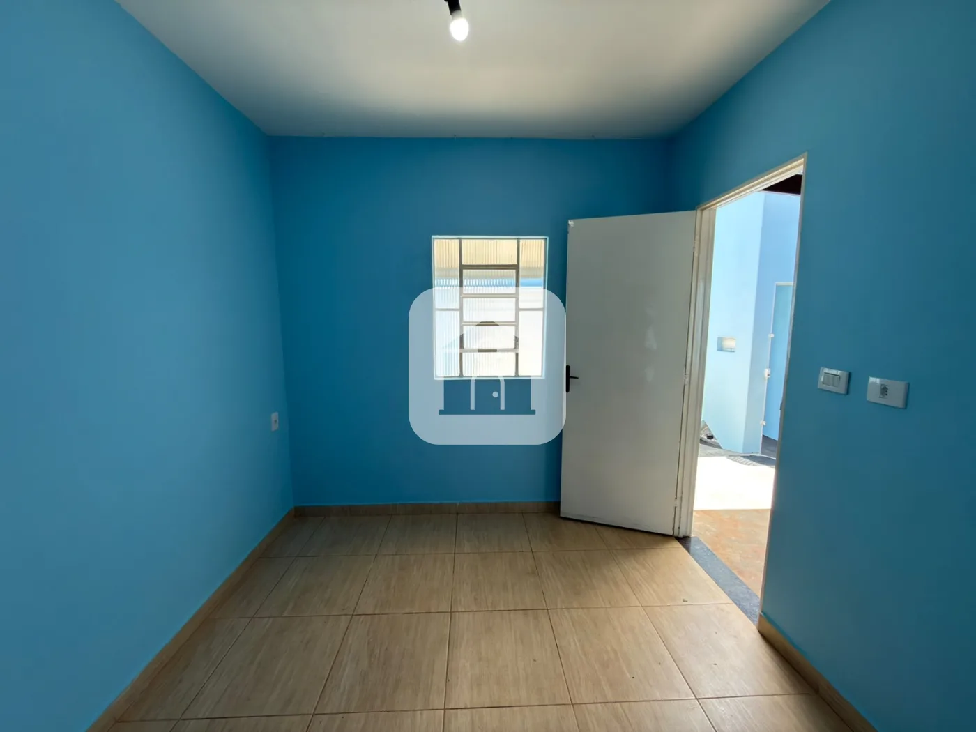 Alugar Casa / Padr&atilde;o em Uberl&acirc;ndia R$ 1.700,00 - Foto 4