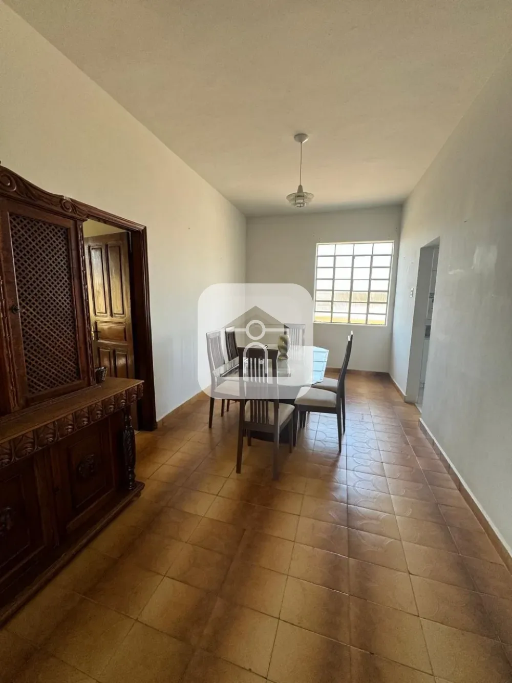 Alugar Apartamento / Sobrado em Araguari R$ 1.650,00 - Foto 4