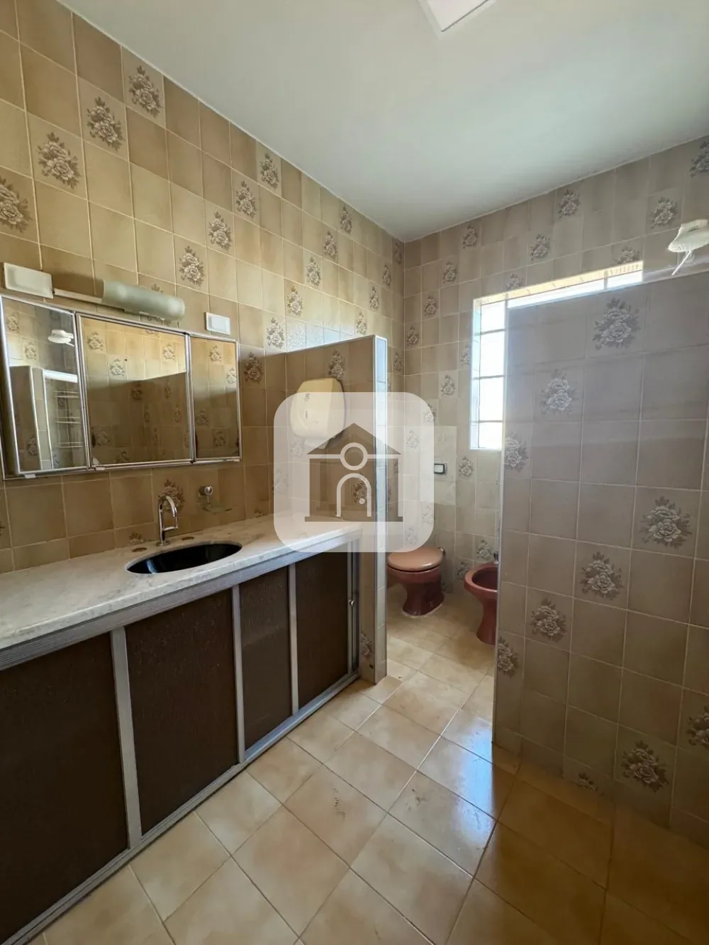 Alugar Apartamento / Sobrado em Araguari R$ 1.650,00 - Foto 9