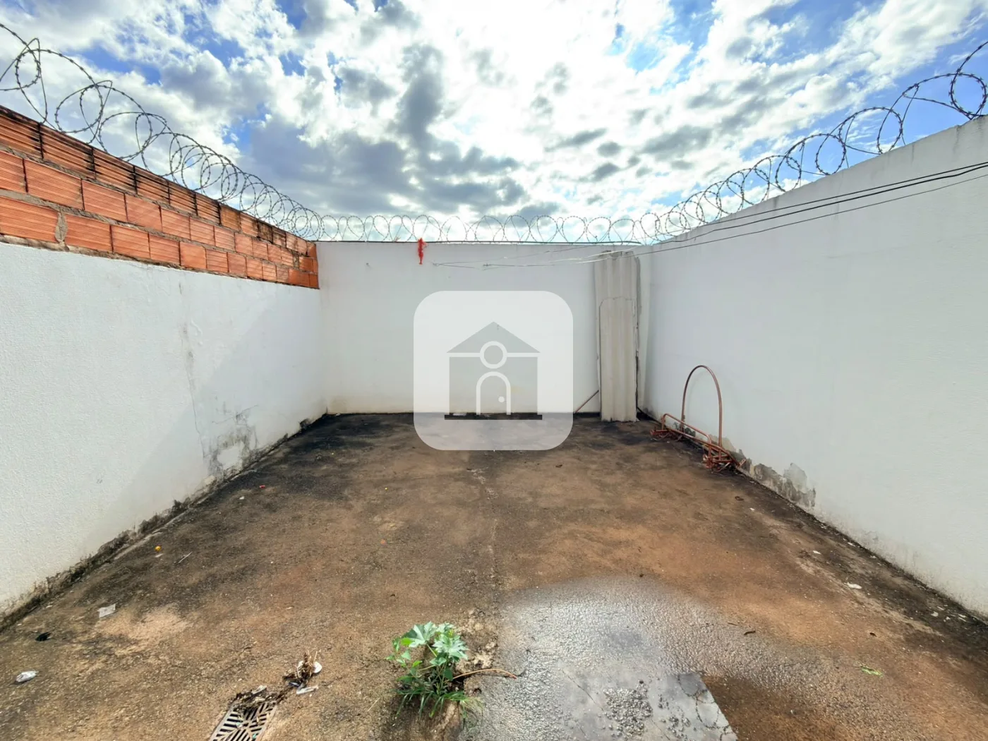 Alugar Casa / Padr&atilde;o em Uberl&acirc;ndia R$ 1.600,00 - Foto 14
