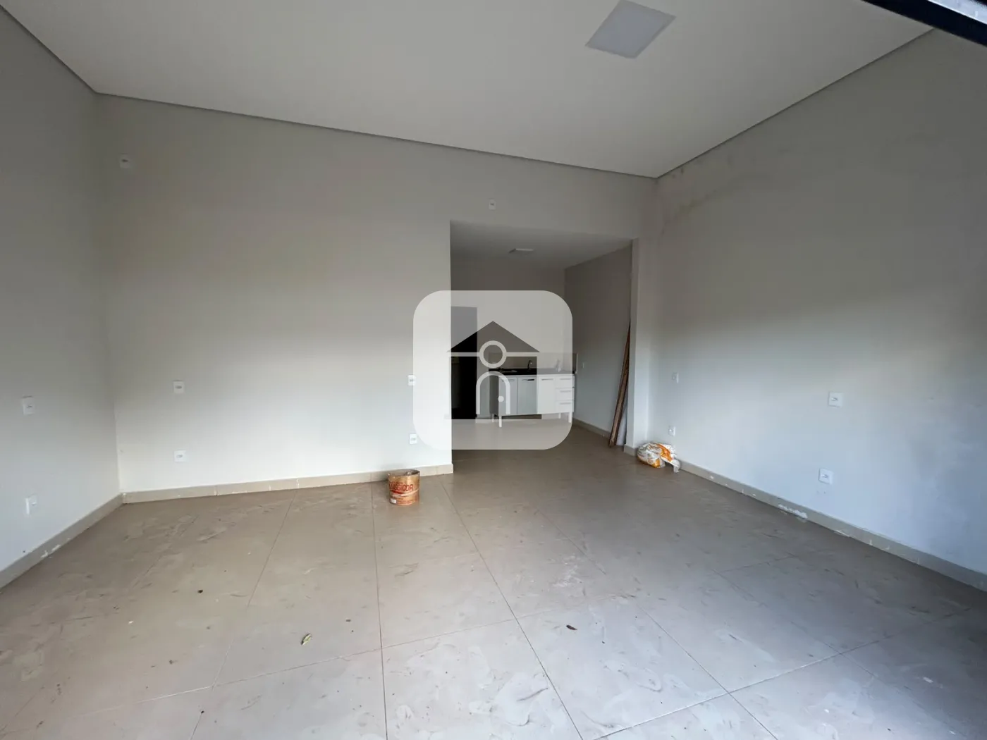 Alugar Comercial / Loja em Uberl&acirc;ndia R$ 1.500,00 - Foto 2