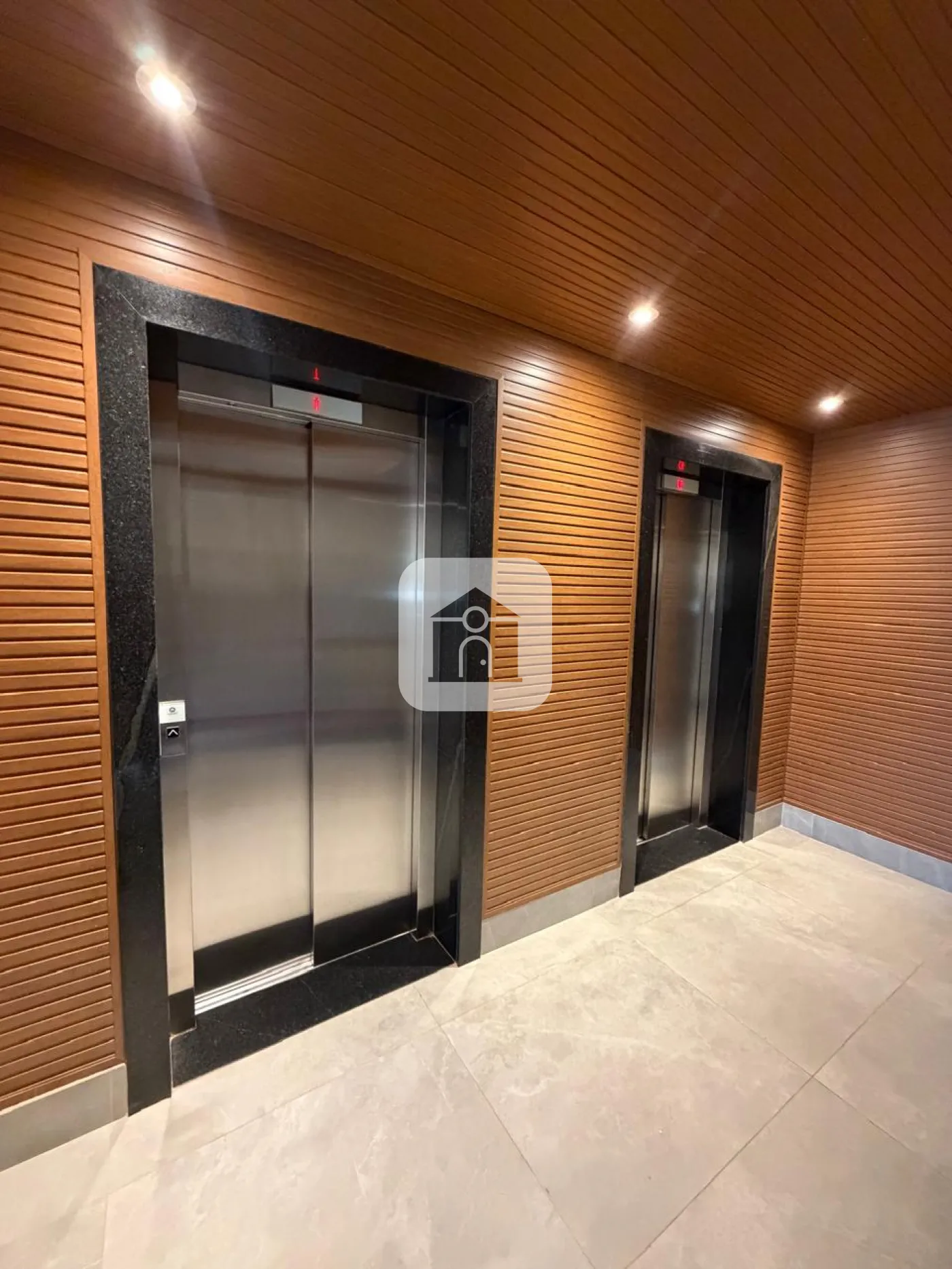 Comprar Comercial / Laje corporativa em Uberl&acirc;ndia - Foto 5
