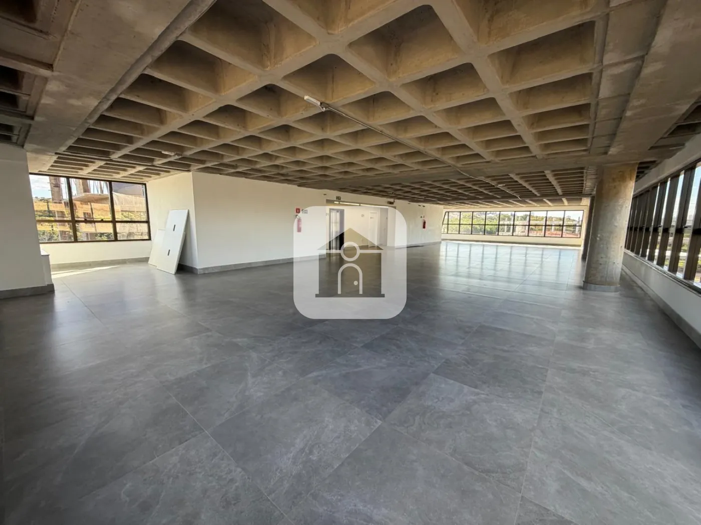 Comprar Comercial / Laje corporativa em Uberl&acirc;ndia - Foto 6