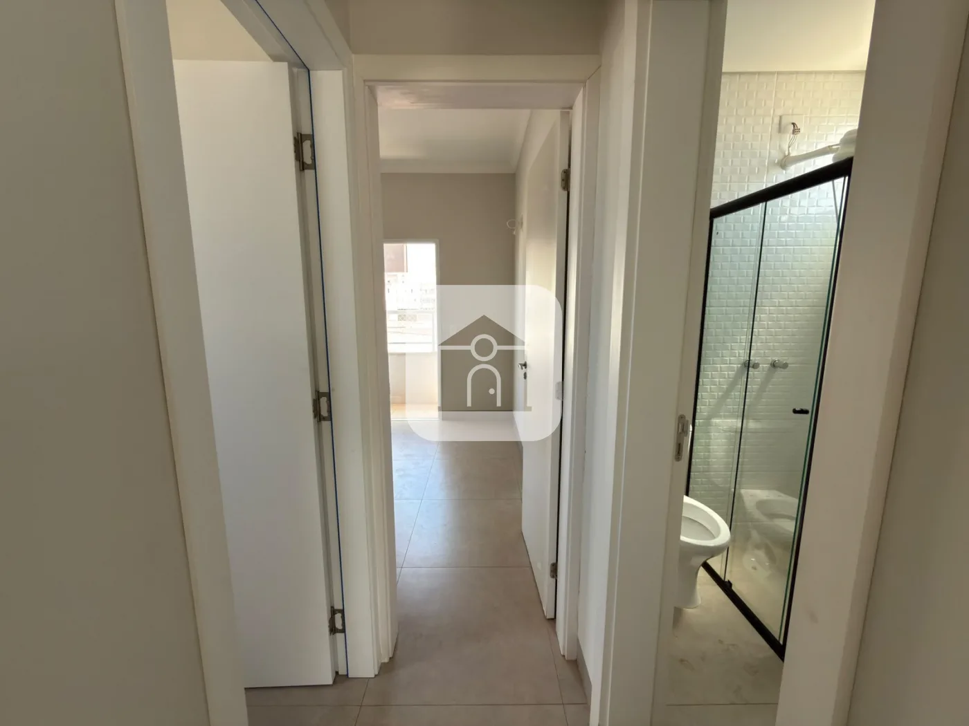 Alugar Apartamento / Padr&atilde;o em Uberl&acirc;ndia R$ 2.000,00 - Foto 11