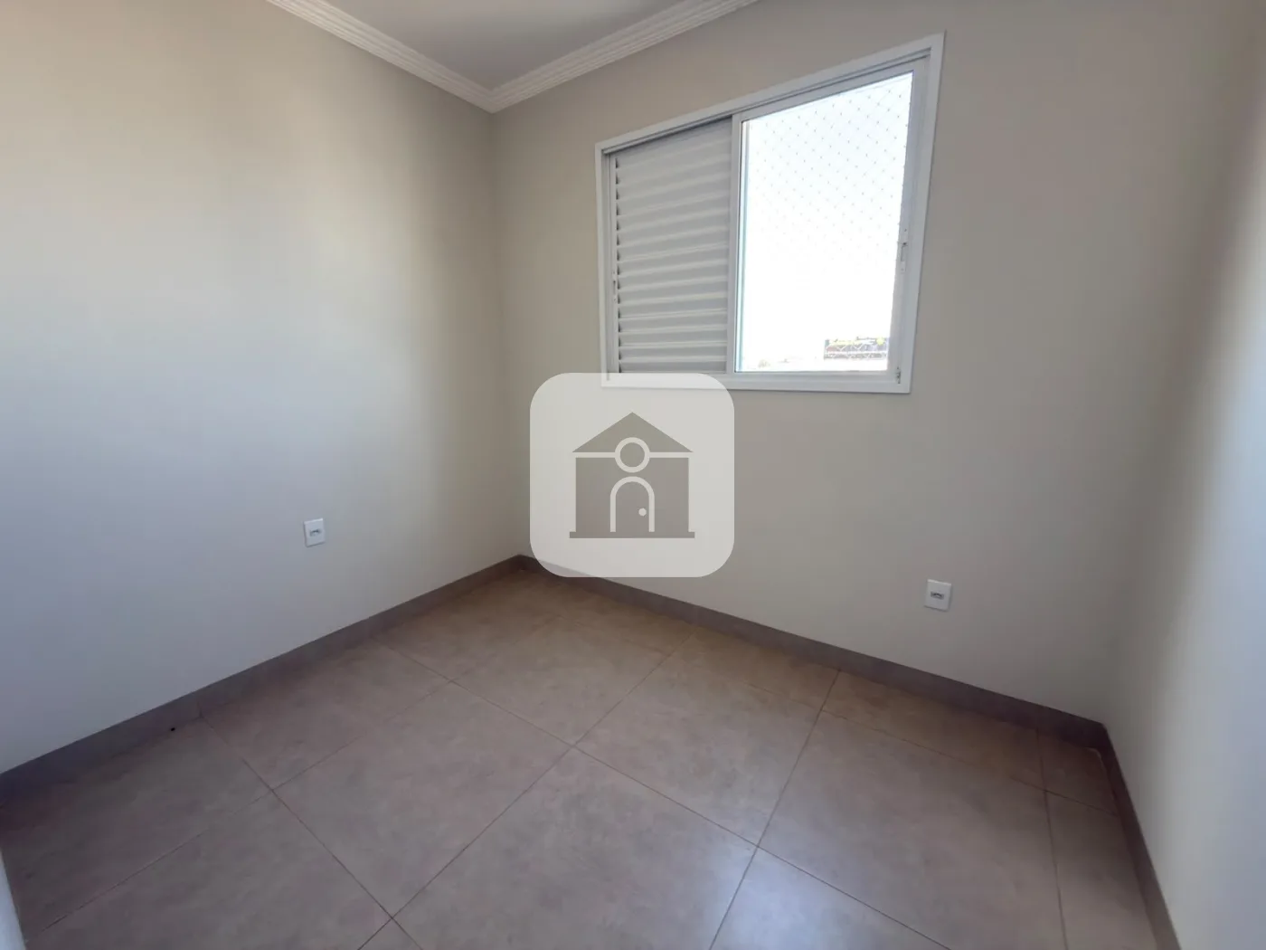 Alugar Apartamento / Padr&atilde;o em Uberl&acirc;ndia R$ 2.000,00 - Foto 17