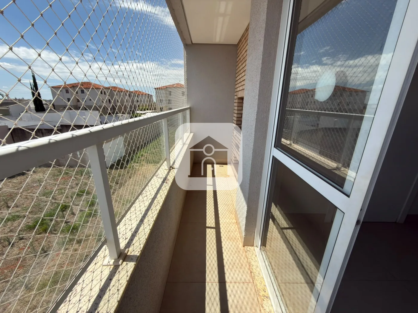 Alugar Apartamento / Padr&atilde;o em Uberl&acirc;ndia R$ 2.000,00 - Foto 5
