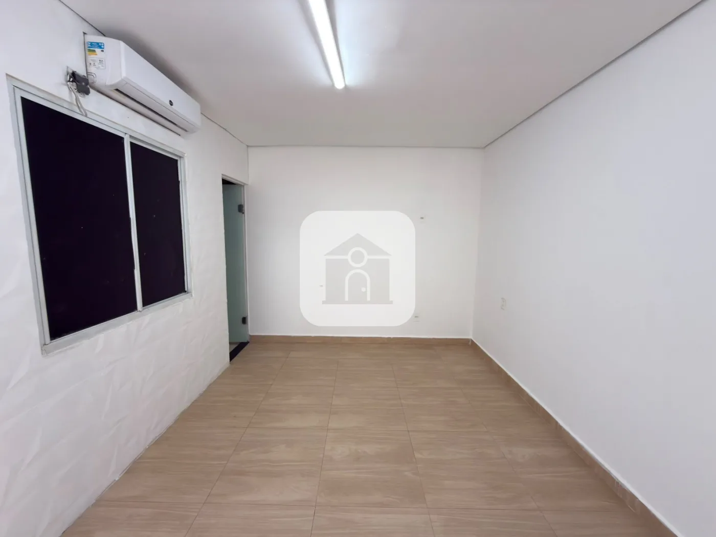 Alugar Casa / Condom&iacute;nio ou Loteamento Fechado em Uberlandia R$ 3.000,00 - Foto 6
