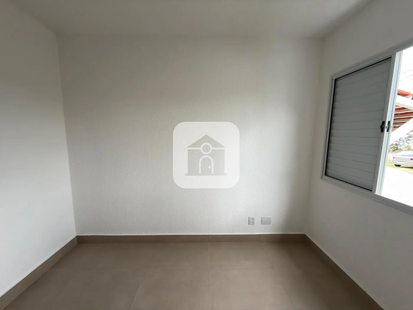 Alugar Casa / Condom&iacute;nio ou Loteamento Fechado em Uberlandia R$ 3.000,00 - Foto 16