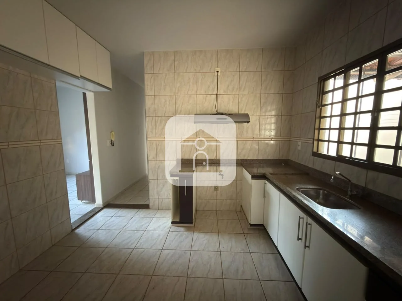 Alugar Casa / Padr&atilde;o em Uberl&acirc;ndia R$ 2.500,00 - Foto 8