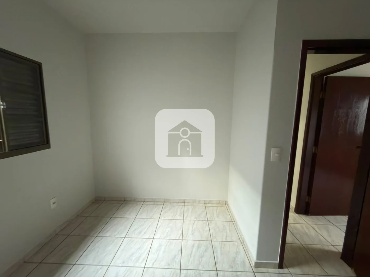Alugar Casa / Padr&atilde;o em Uberl&acirc;ndia R$ 2.100,00 - Foto 16