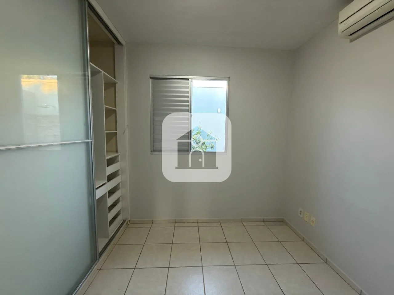 Alugar Casa / Condom&iacute;nio ou Loteamento Fechado em Uberlandia R$ 3.300,00 - Foto 7