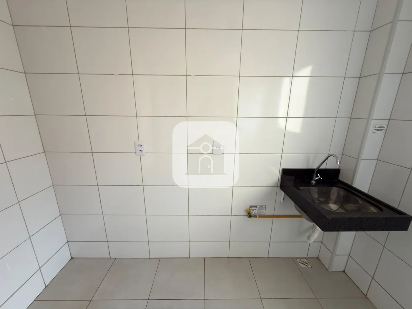 Alugar Apartamento / Padr&atilde;o em Uberlandia R$ 1.150,00 - Foto 7