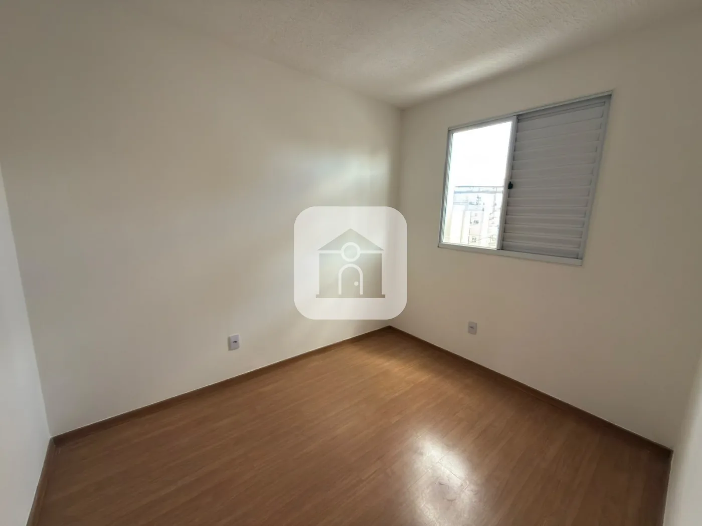 Alugar Apartamento / Padr&atilde;o em Uberlandia R$ 1.150,00 - Foto 10