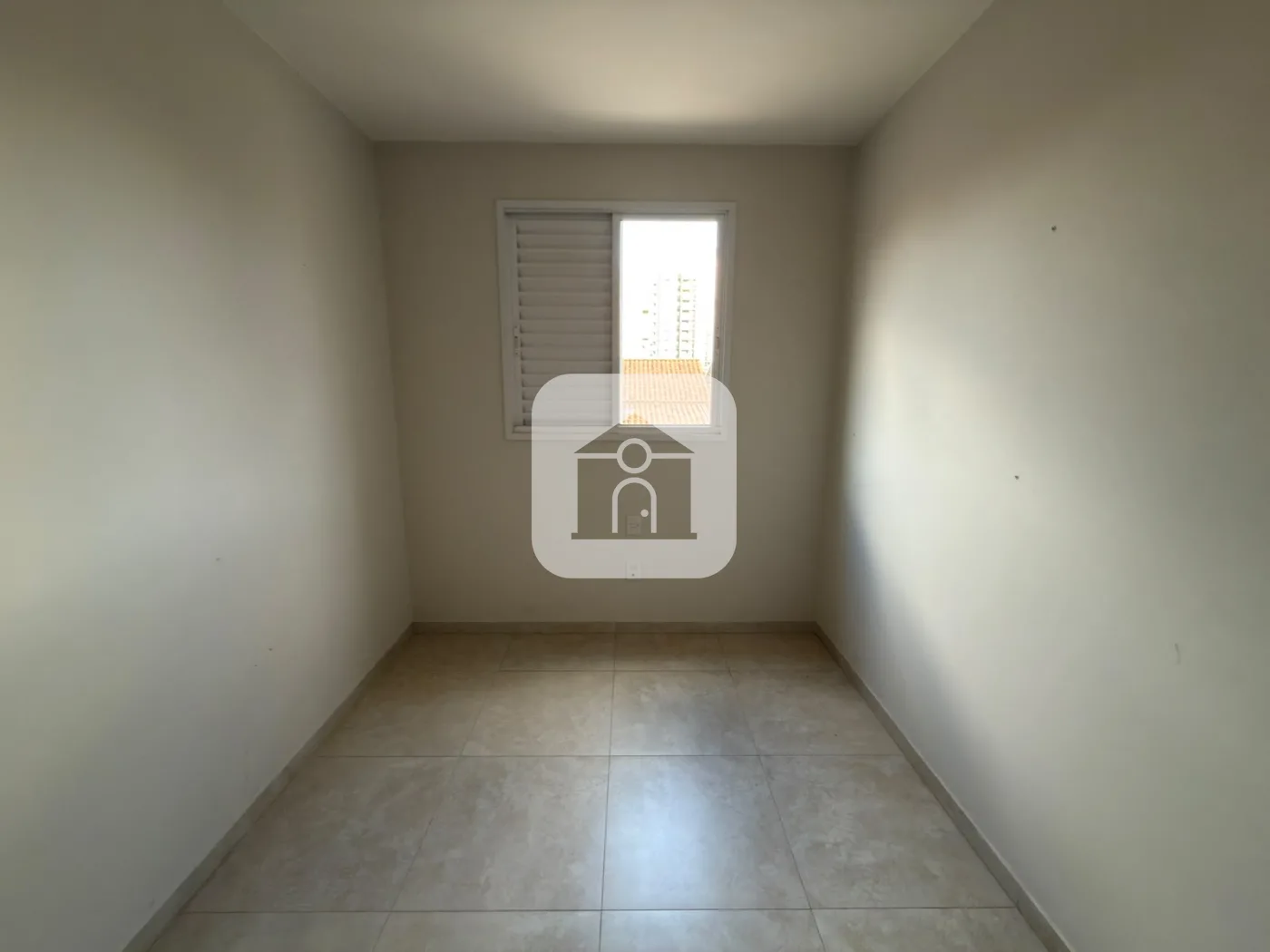 Alugar Apartamento / Padr&atilde;o em Uberl&acirc;ndia R$ 2.400,00 - Foto 15